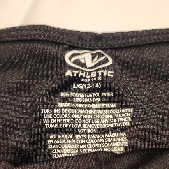 Athletic Works Black and White Capri Leggings - Picture 1 of 5